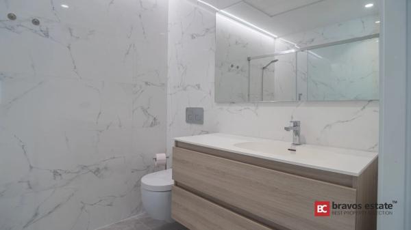 Casa independiente en calle de Brasil