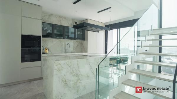 Casa independiente en calle de Brasil