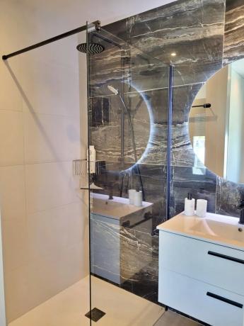 Chalet adosado en calle de Brasil