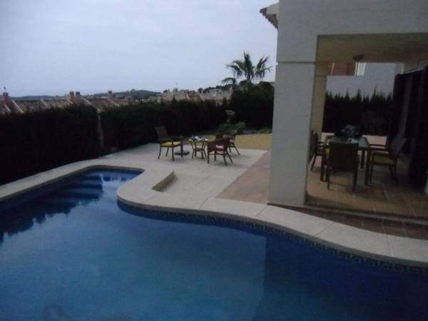 Casa independiente en calle Roma