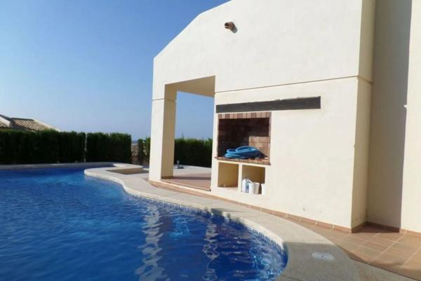 Casa independiente en calle Roma