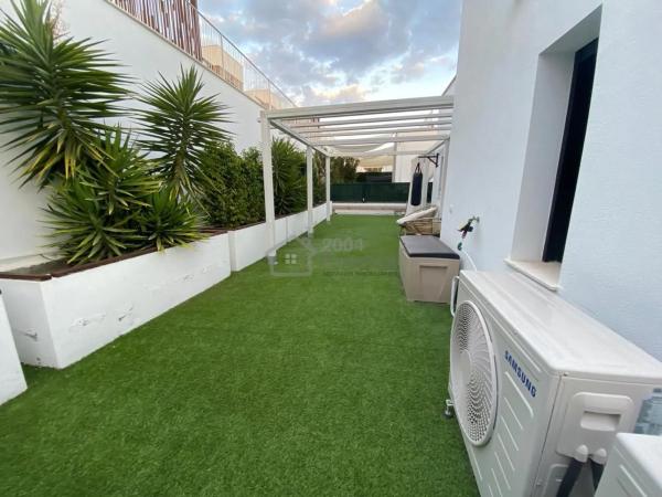 Casa independiente en calle d'Equador