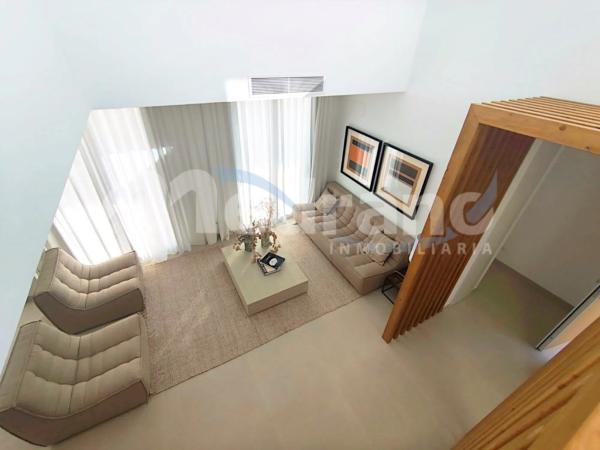 Casa independiente en calle Praga, 64