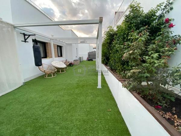 Casa independiente en calle d'Equador