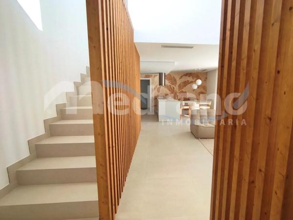 Casa independiente en calle Praga, 64