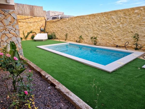 Casa independiente en avenida Barcelona