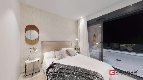 Casa independiente en calle Atenas