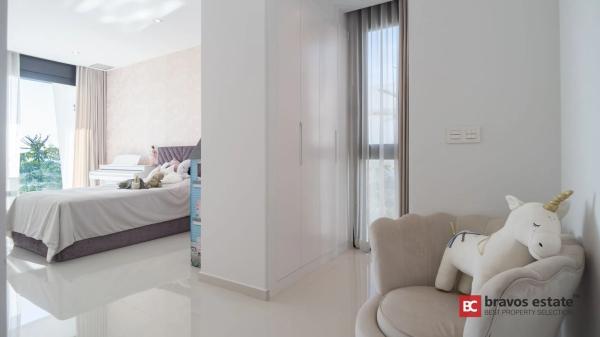 Casa independiente en calle Roma