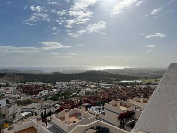 Casa independiente en avenida de Granada