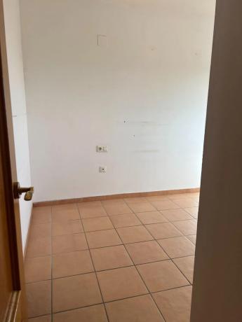 Casa independiente en avenida de Granada