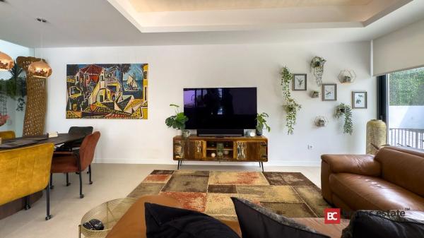 Casa independiente en calle de Xile