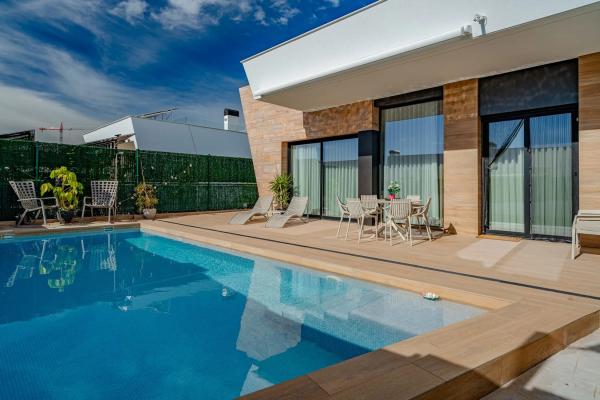 Casa independiente en CL Equador