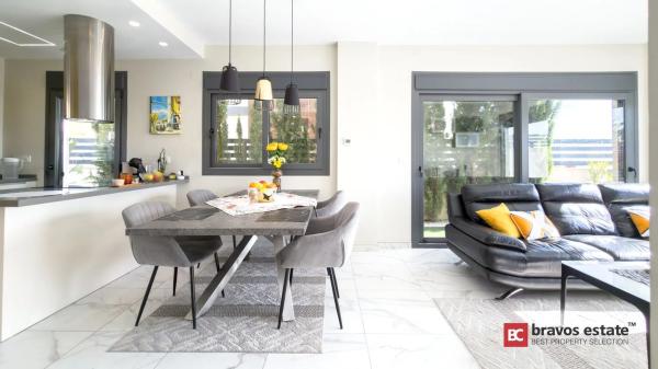 Casa independiente en calle Toledo