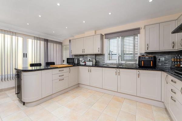 Chalet en avenida Costa Verde