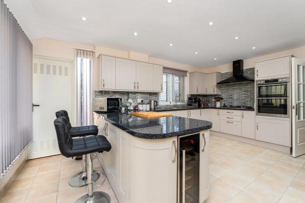 Chalet en avenida Costa Verde