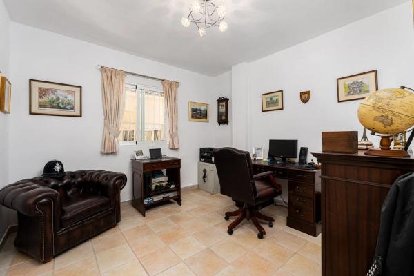 Chalet en avenida Costa Verde