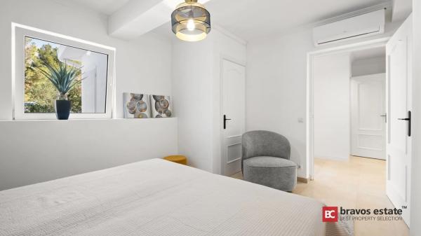 Casa independiente en Polígono Pallarés.Sector 16