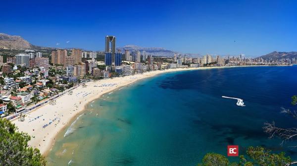 Casa independiente en calle Berlin