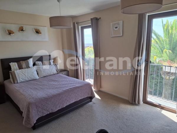 Casa independiente en calle Londres