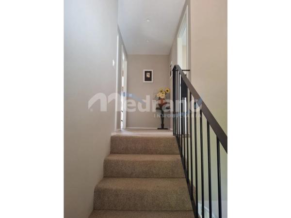 Casa independiente en calle Londres