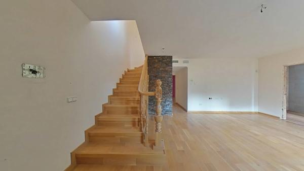 Chalet adosado en avenida Mimosas