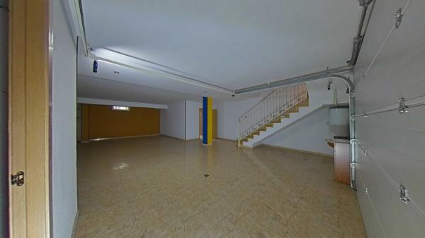 Chalet adosado en avenida Mimosas