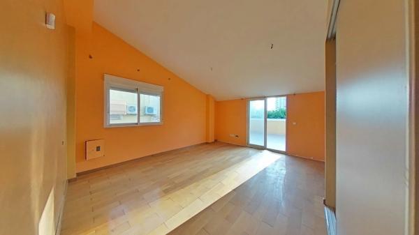 Chalet adosado en avenida Mimosas