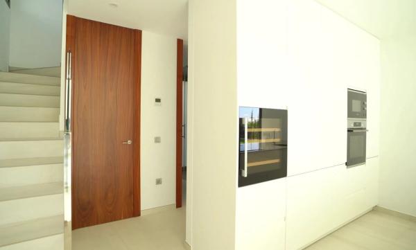 Casa independiente en calle de Colombia