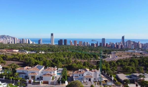 Casa independiente en calle de Colombia