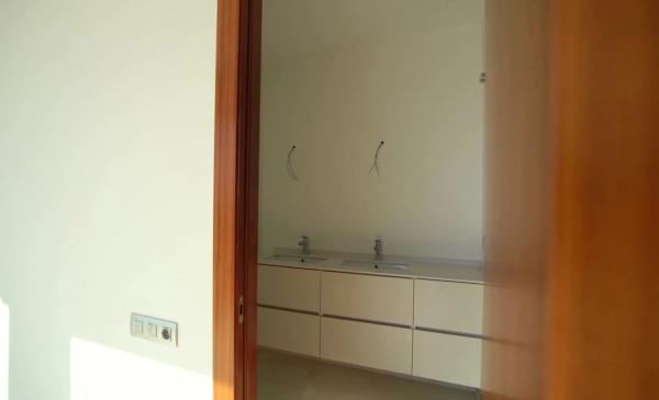 Casa independiente en calle de Colombia