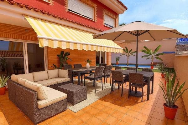 Casa independiente en calle Jaén