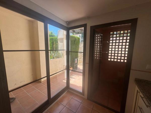 Chalet pareado en calle Berlin