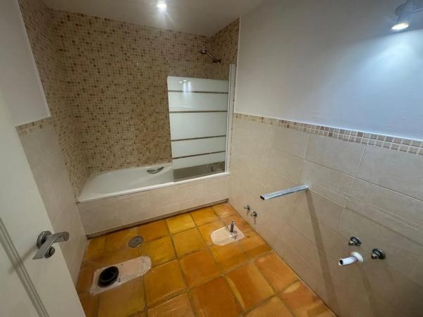 Chalet pareado en calle Berlin