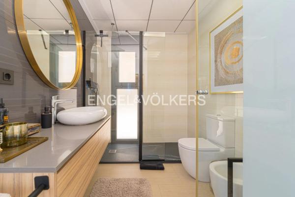 Casa independiente en avenida Barcelona