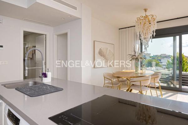 Casa independiente en avenida Barcelona