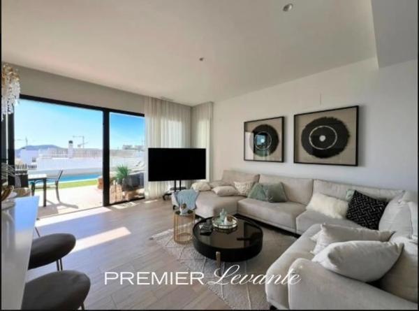 Chalet pareado en avenida d'Amèrica s/n