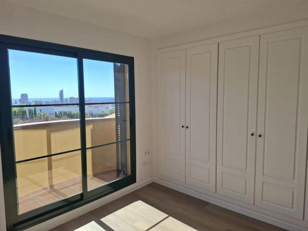 Chalet adosado en calle Berlin, 7