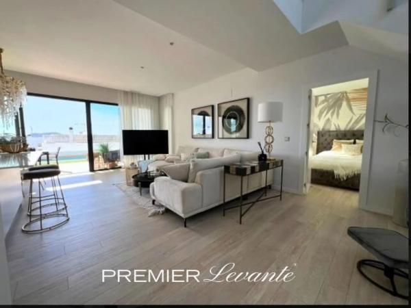 Chalet pareado en avenida d'Amèrica s/n