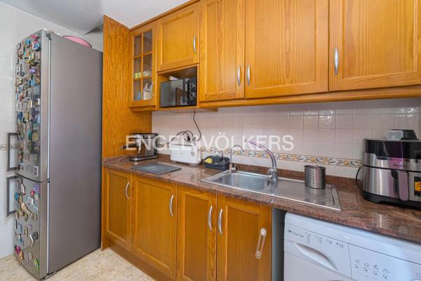 Chalet adosado en calle Cádiz, 6