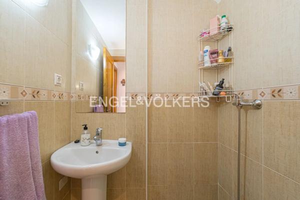 Chalet adosado en calle Cádiz, 6