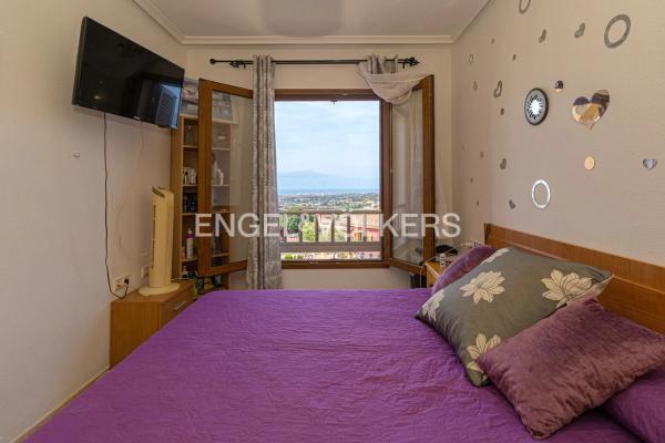 Chalet adosado en calle Cádiz, 6