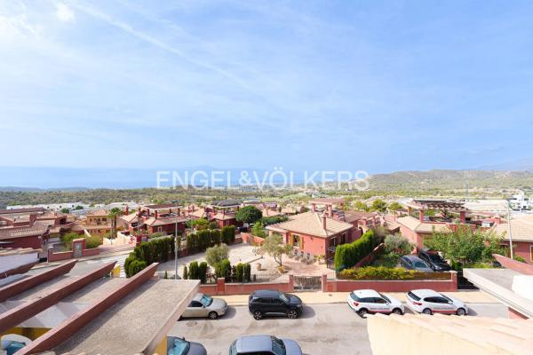 Chalet adosado en calle Cádiz, 6