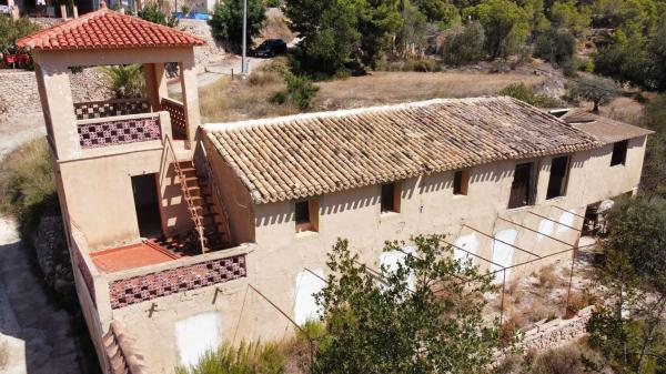 Finca rústica en Polígono Alhambra.Sector 17