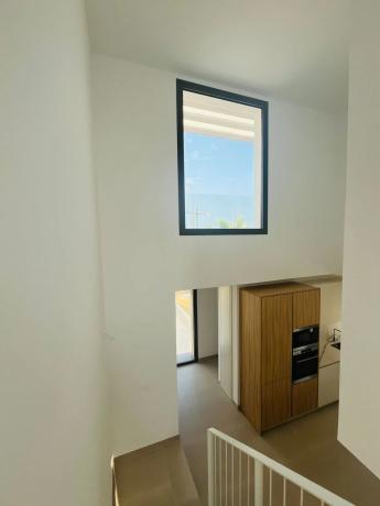 Casa independiente en calle Praga, 58