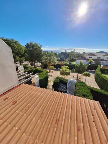 Chalet adosado en calle Atenas