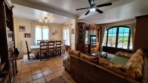 Chalet en Golf Bahía