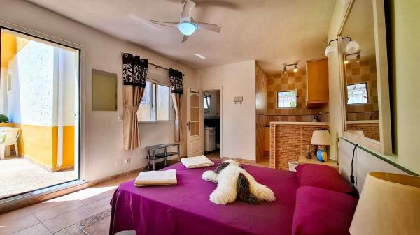 Casa independiente en avenida Costa Verde