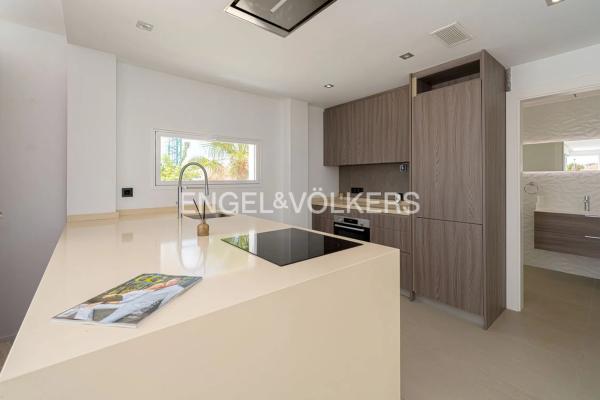 Casa independiente en calle Cáceres