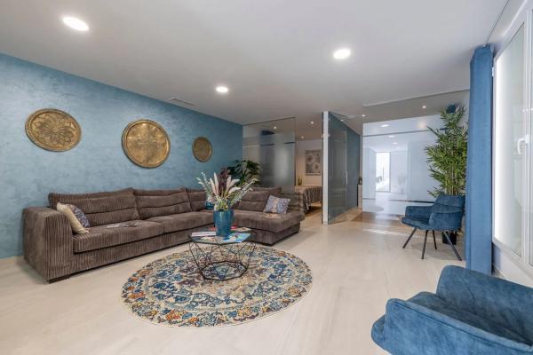 Casa independiente en calle Londres