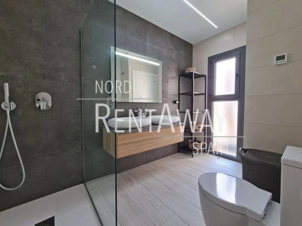 Casa independiente en calle Toledo